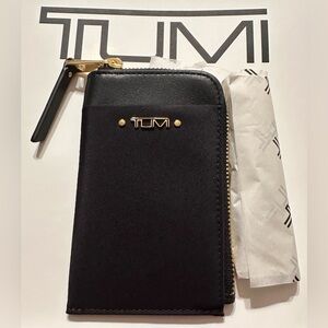 Brand New with Tag TUMI Vista SLG Lanyard Badge ID Holder Black Gold